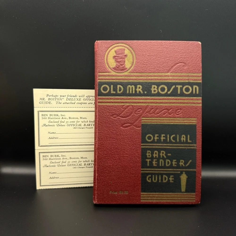 Vintage 1935 Old Mr. Boston Deluxe Official Bartenders Guide Hardcover Book